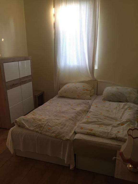 Palma Apartmanhaz Сиофок Екстериор снимка